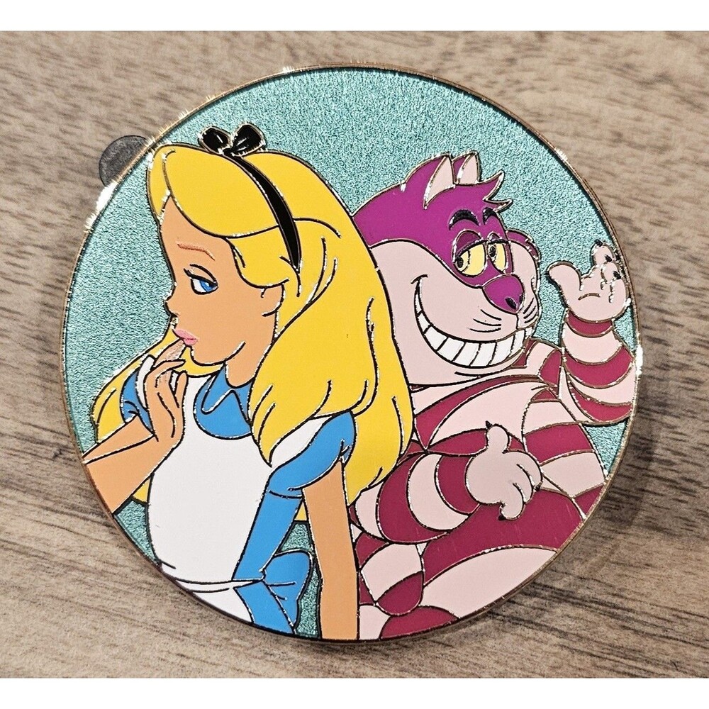 2026 D23 TWDC STORE WALT DISNEY EPIC RIVALS MYSTERY PIN CHESHIRE CAT ALICE
